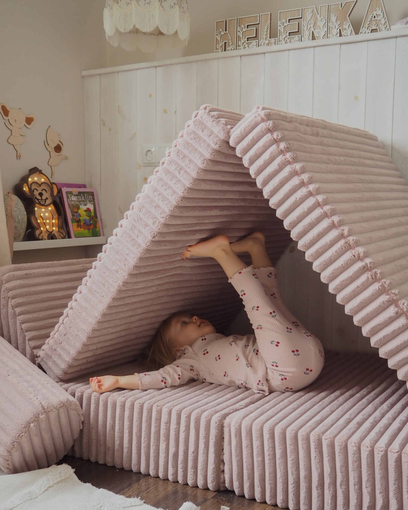 Montessori Play Sofa Comfort in waffle