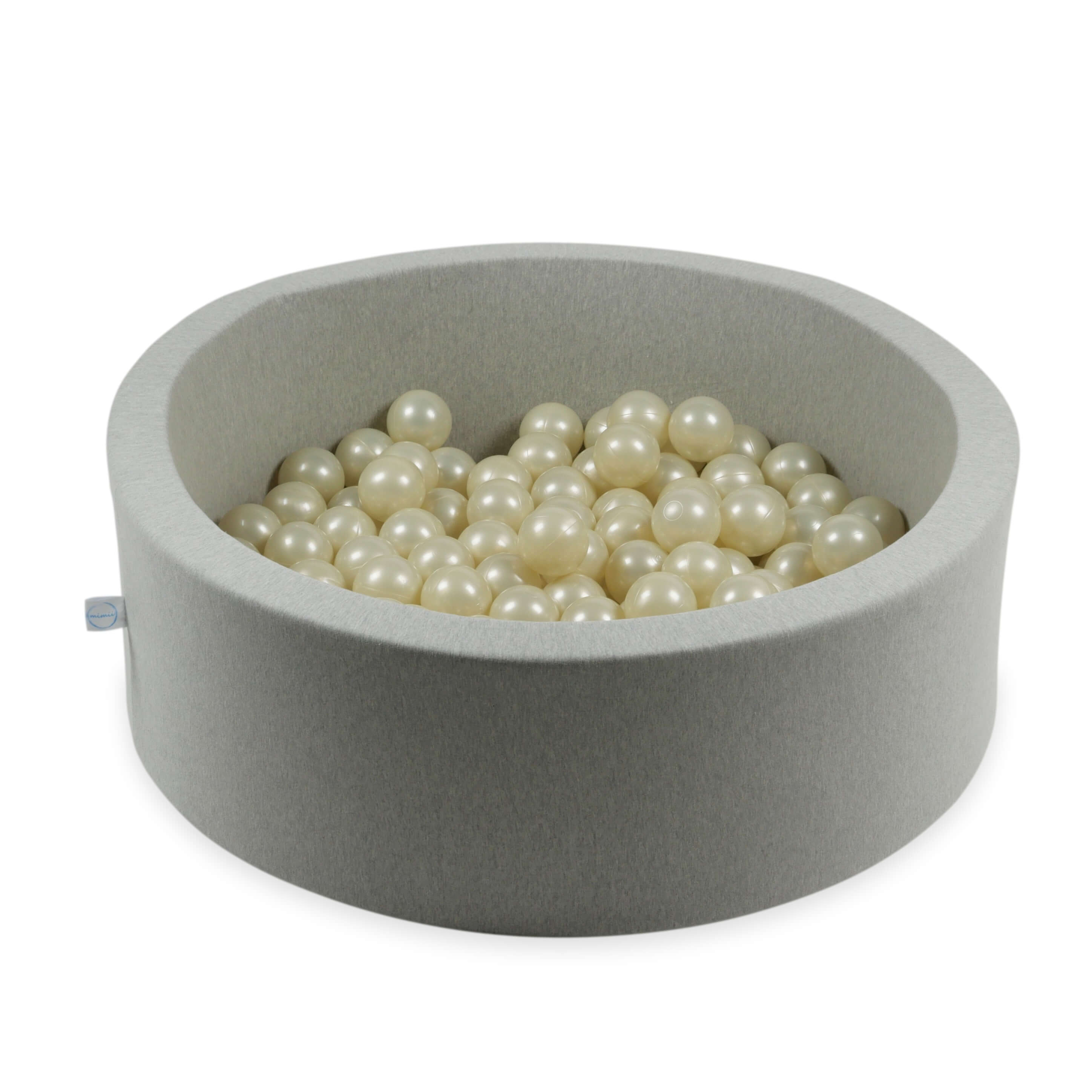 400 hellgoldene Spielbälle, 7 cm Durchmesser