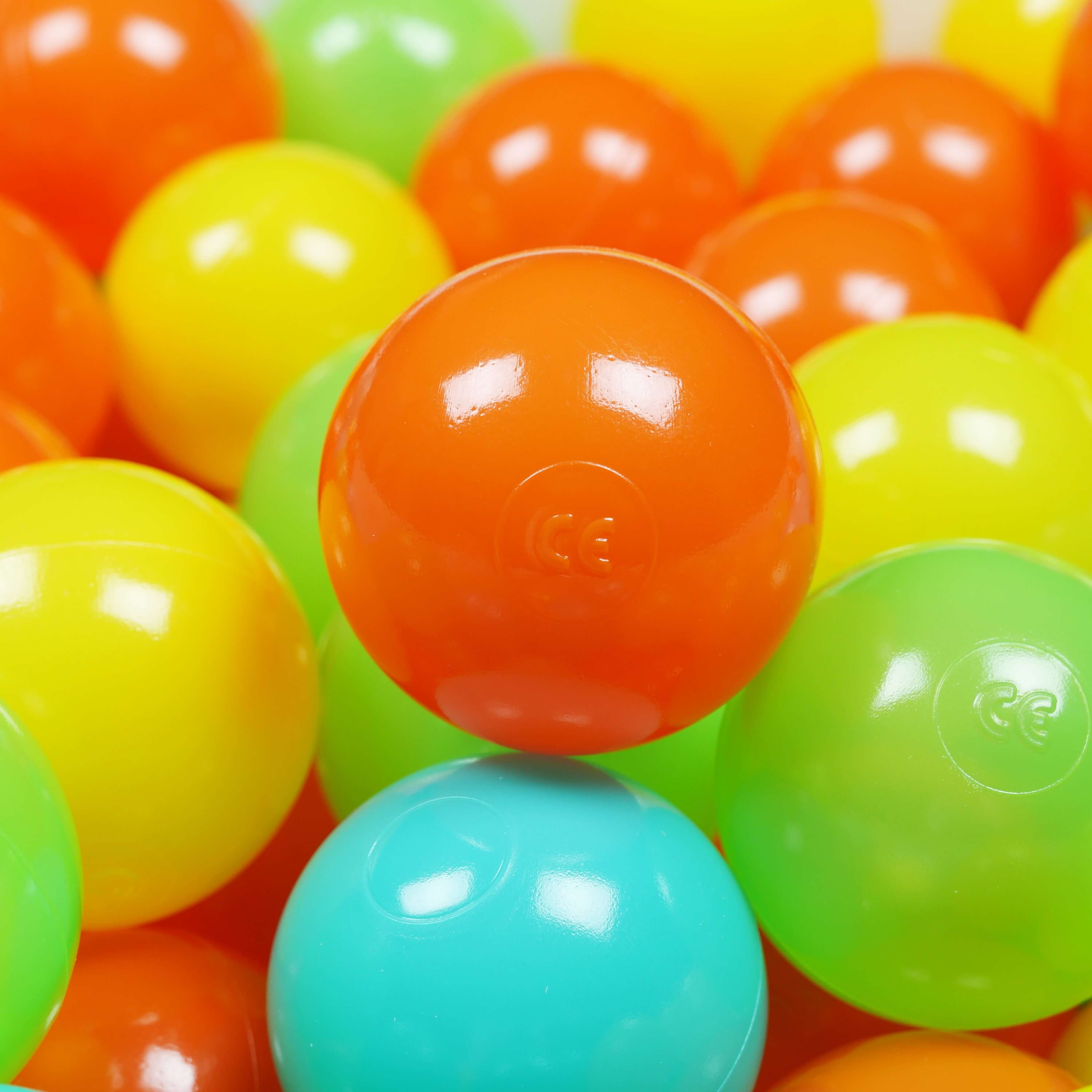 200 Spielbälle mit 7 cm Durchmesser in Gelb, Orange, Celadon und Türkis.